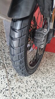 Honda Africa Twin 1100 - 6