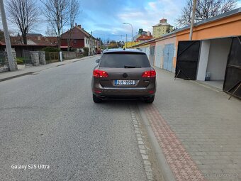 Volkswagen Tuareg 3.0 - 6