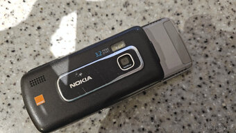 Nokia 6120 Navigator, volný na všechny operátory. - 6