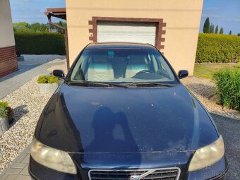 Volvo S60 D5 2.4 136 kW man 2005 na díly - 6