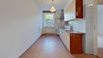Prodej rodinného domu 204 m2 se zahradou 611 m2 - Praha 6 - - 6