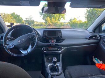 Hyundai i30 Fastback - 6
