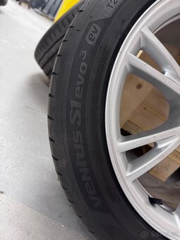 Sada disků a letního pneu Tesla Y 19” - 6