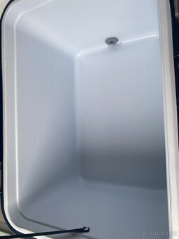 Chladicí box Outwell Fulmar 30 l - 6