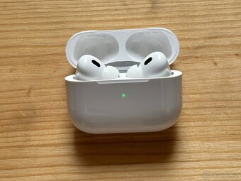 AirPods Pro 2 - málo používané - 6