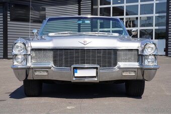 1965 Cadillac Deville Convertible - 6