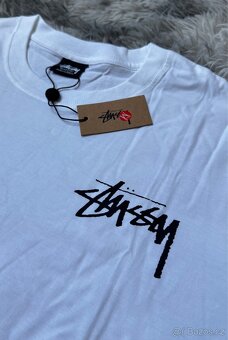 Stüssy bílé tričko reddice velikost M - 6