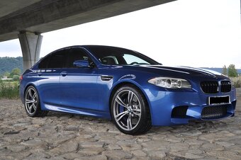 BMW M5 F10, 2012 – nový motor / turba - 6