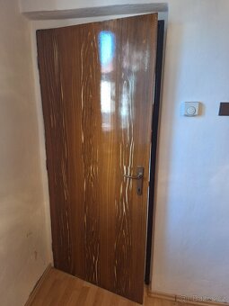 Vybavení chalupy - nábytek 2 + tv - 6