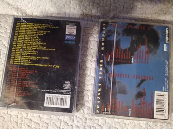 Prodám orig.MC kazety - 6