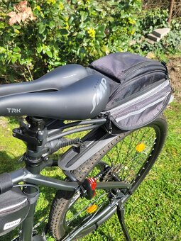 PRODÁM PELLS THORR BASE XL - 6