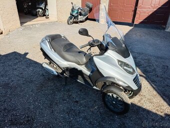 Piaggio mp3 250 LT CZ doklady v ceně - 6