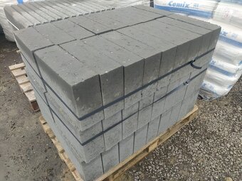 Prvky opěrné zdi, beton, T a L - 6