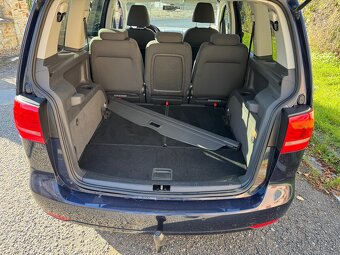 VW Touran 1.2 TSI 77kw digi klima,tažné, 7 MÍST - 6