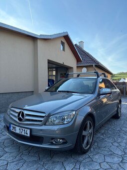 Mercedes c 4x4 - 6