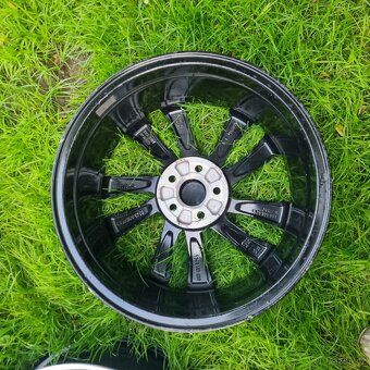 Scala Kamiq Fabia R17 zimní Alu 5x100 - 6