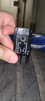 Letní pneu 215/65 R17 - 6