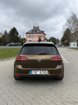 VW Golf GTI - 6