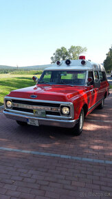 Chevrolet Suburban C10 Ambulance 350Cui V8 1970 BA95 / LPG - 6