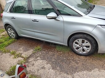 Citroen C4 Picasso 1.6 HDi ( 9HC - 85 kW ) r.v.2014 - 6
