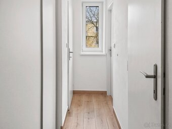 LUXUSNÍ PRONÁJEM 2+1 PO KOMPLETNÍ REKONSTRUKCI - 6