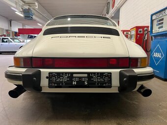 Porsche 911 Carrera z roku 1988 - 6