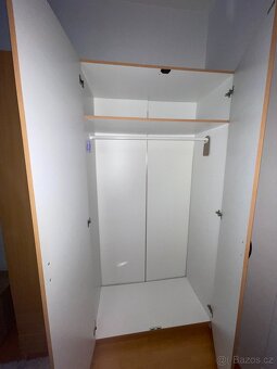 Obývací stěna, komoda + šatní skříň - 6