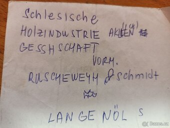 Starožitný nábytek - 6