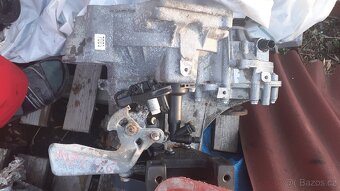 VW skoda motor CXX a CLH a DCX 1,6 CR TDi 158000km - 6