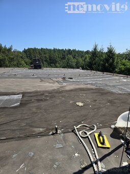 Exkluzivně nabízíme na prodej vícegenerační dům, 977 m² - No - 6