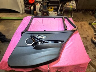 BMW E91 Tapecy a rolety - 6