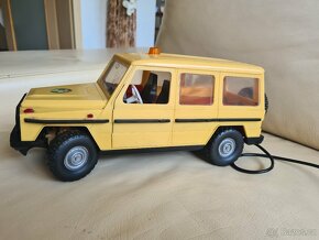 Stará hračka auto Puch G - 6