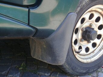 Suzuki Jimny - zástěrky, lapače nečistot - 6