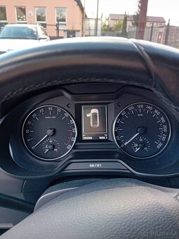 Škoda Octavia combi III 1.6Tdi - 6