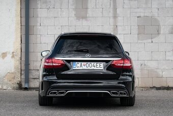 Mercedes-Benz C trieda Kombi Mercedes-AMG 63 S A/T - 6
