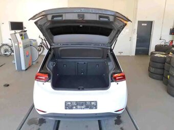 Volkswagen ID.3 Family 107kw/Matrix/keyless/panorama/kamera - 6