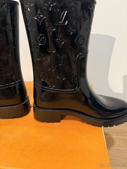 Prodám úžasné kozačky Louis Vuitton - 6