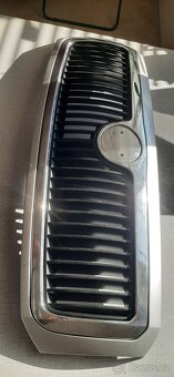 Přední maska Škoda fabia 1 stříbrná 9102 - 6