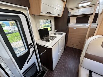 Obytné auto/ bydlík/ alkovna/ obytňák k pronájmu - 6