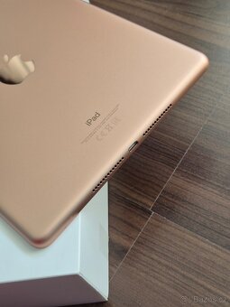 Apple iPad 6 generace 32gb - 6