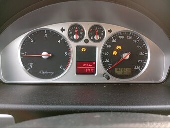 Ford Galaxy - 6