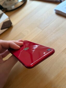 iPhone SE 2022, 128 GB, Product Red - 6