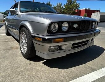 BMW E 30 325ix - 6