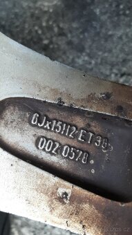 Pěkná alu kola R15 originál škoda 5x100 - 6
