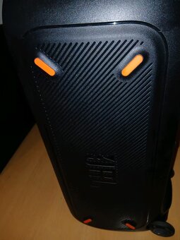 JBL 310 - 6
