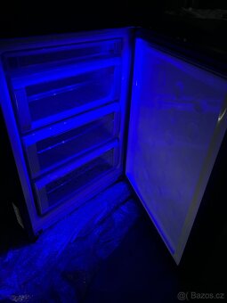 Samsung RL55VTEBG –skleněné dveře - 6