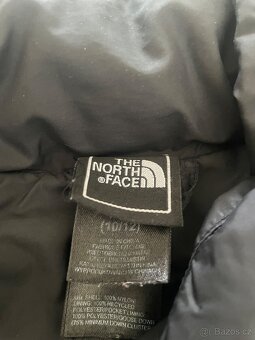 The North Face péřová bunda 9-12 let - 6