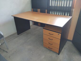 Kancelářský nábytek - 6