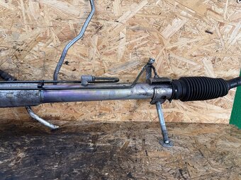 HŘEBEN ŘÍZENÍ SERVO ŘÍZENÍ PEUGEOT 407 D2X6-G - 6