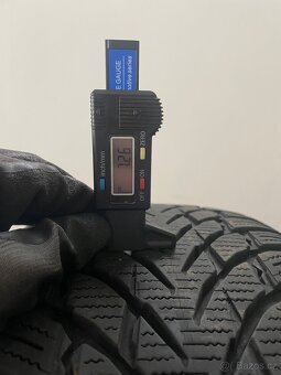 Original zimní Volvo XC60 r18 + 235/60/18 90% - 6